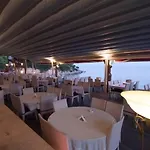 Epavlis Hotel