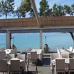 Отель Epavlis