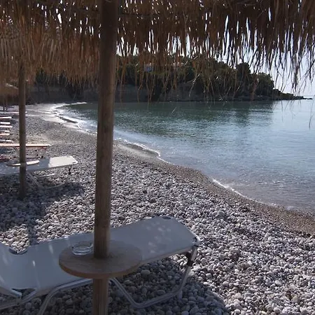 Hotel Epavlis 3*