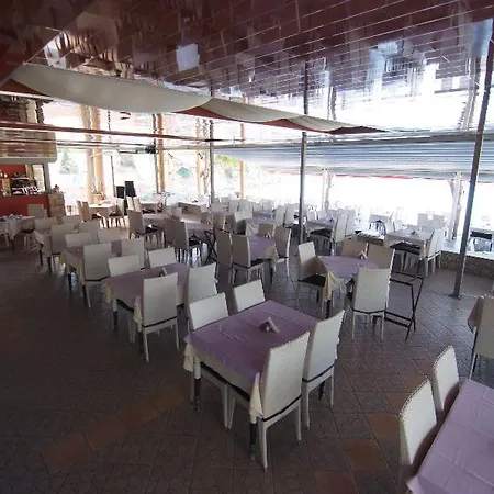 Epavlis Beach Resort Porto Heli