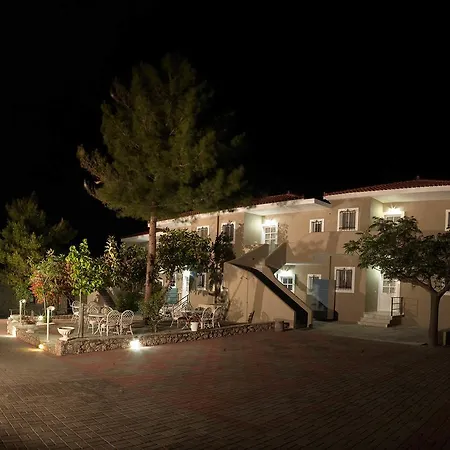 Epavlis Beach Resort