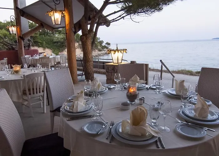 Epavlis 3* Porto Cheli