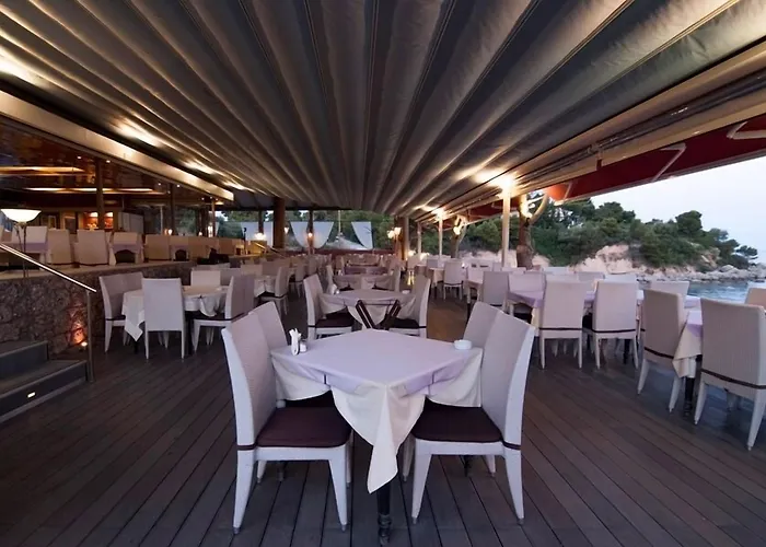 Hotel Epavlis Porto Cheli